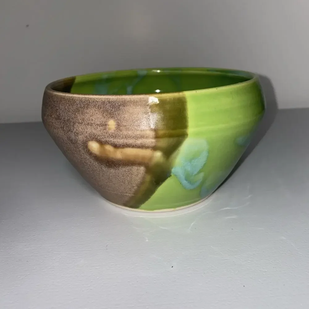 Hand Thrown Art Pottery Bowl Green Glaze Artist Signed 5.25